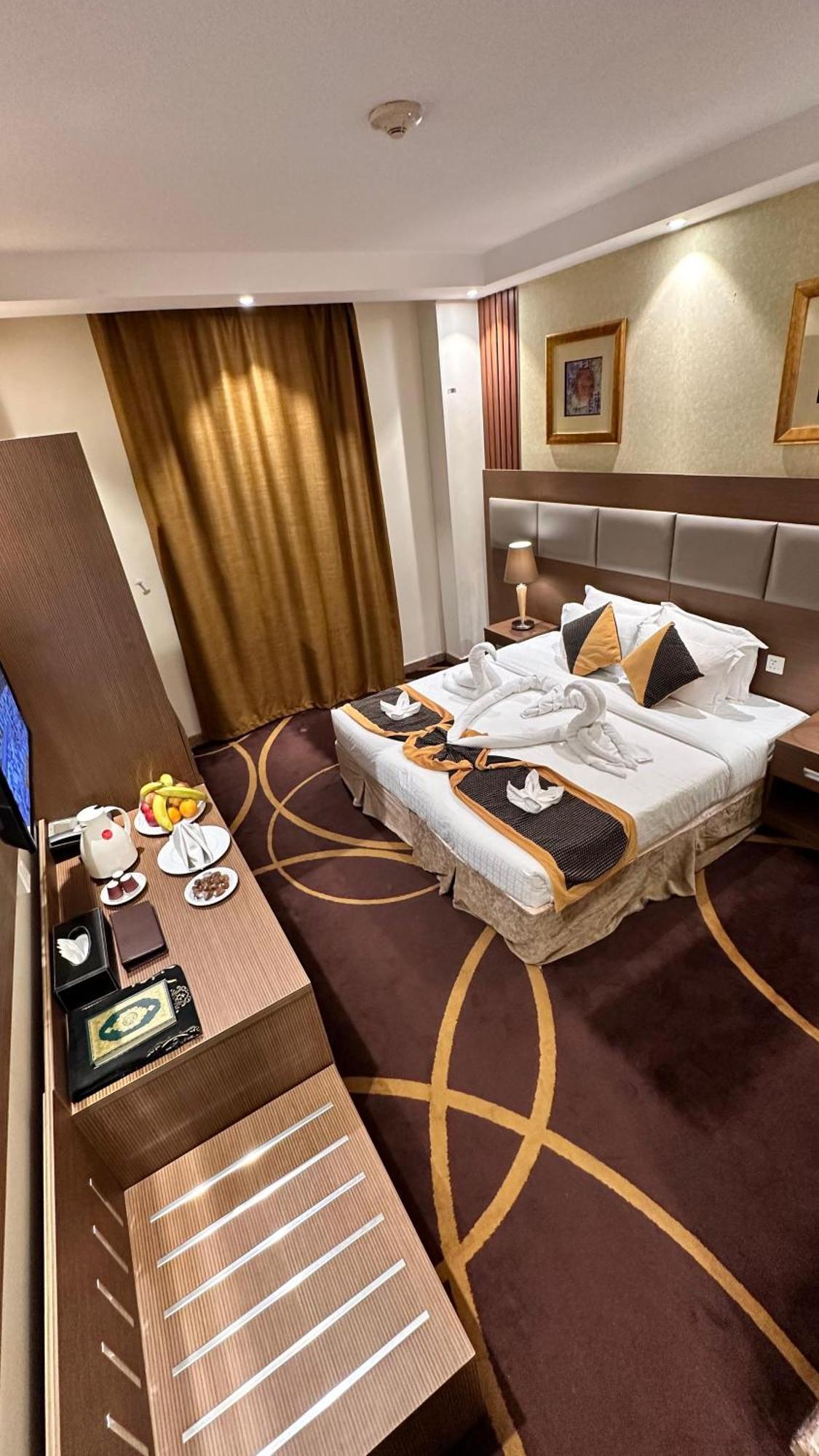 Qasr Al Ansar Golden Tulip Hotel Medina Luaran gambar